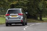 Mitsubishi Outlander PHEV 2015 года (UK)